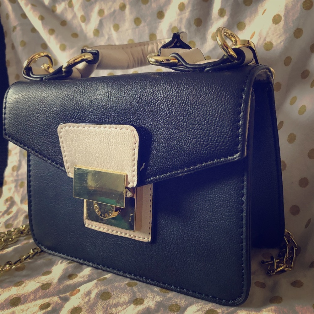Small crossbody purse